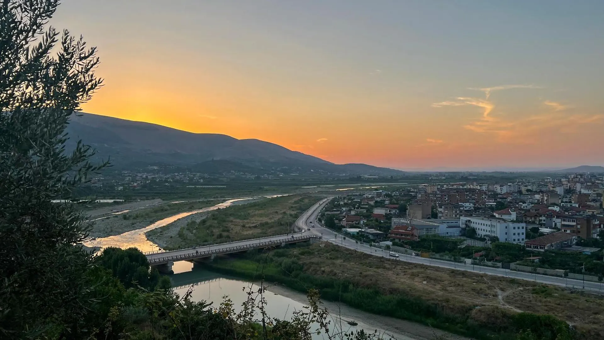 Bujtina Musta Guest House Berat