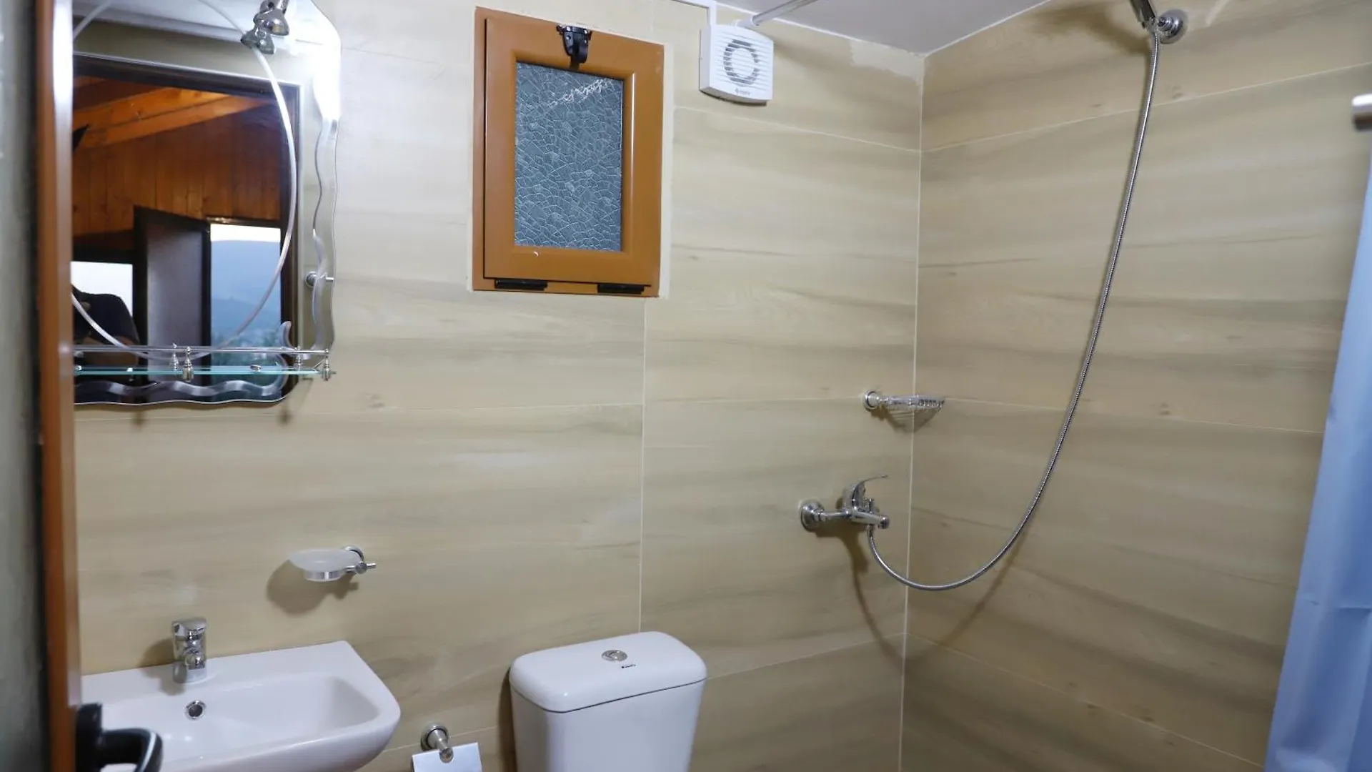 Bujtina Musta Guest House Berat Country house