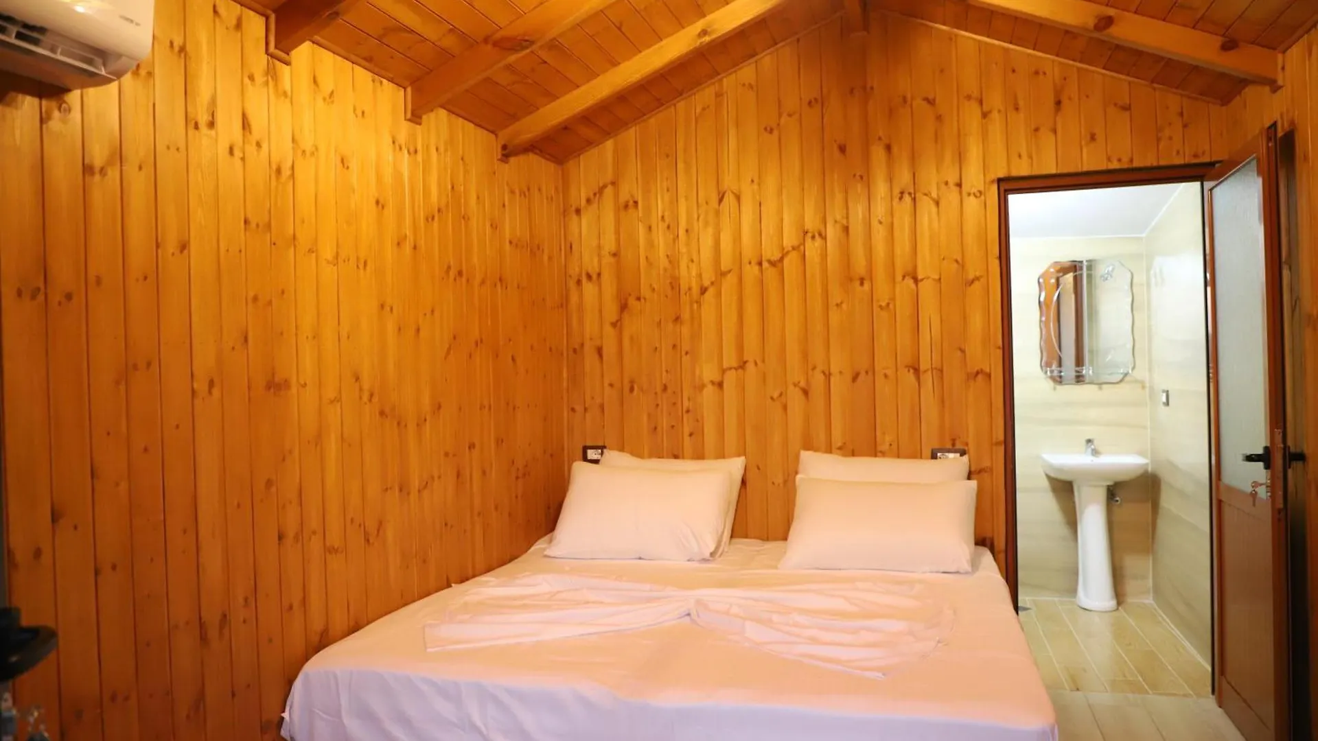 Country house Bujtina Musta Guest House Berat